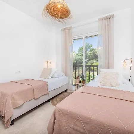 Discover Serene Living At Del Sol - Rdr472 Apartment