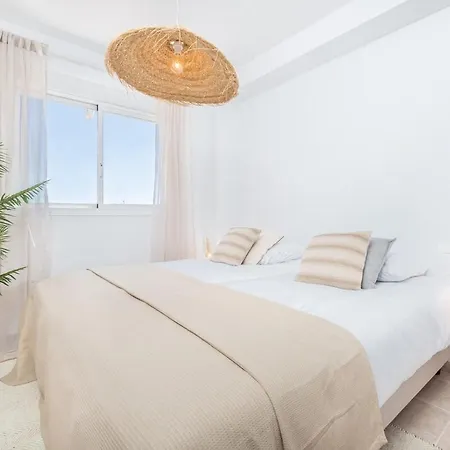 Discover Serene Living At Del Sol - Rdr472 Apartment