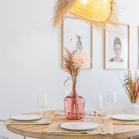 Apartment Discover Serene Living At Del Sol - Rdr472